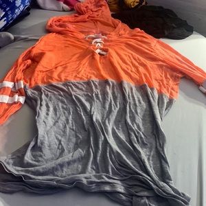 long sleeve see thru hood shirt